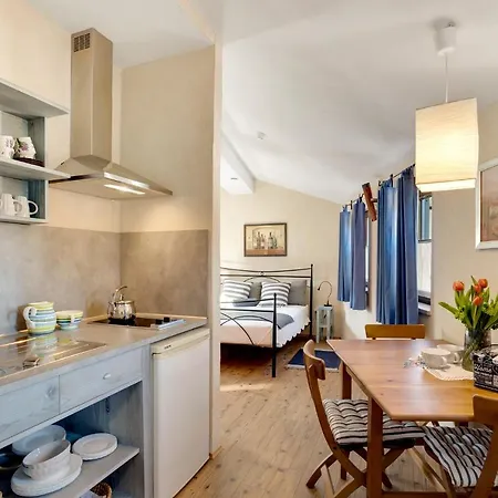 Holiday home Flegi *